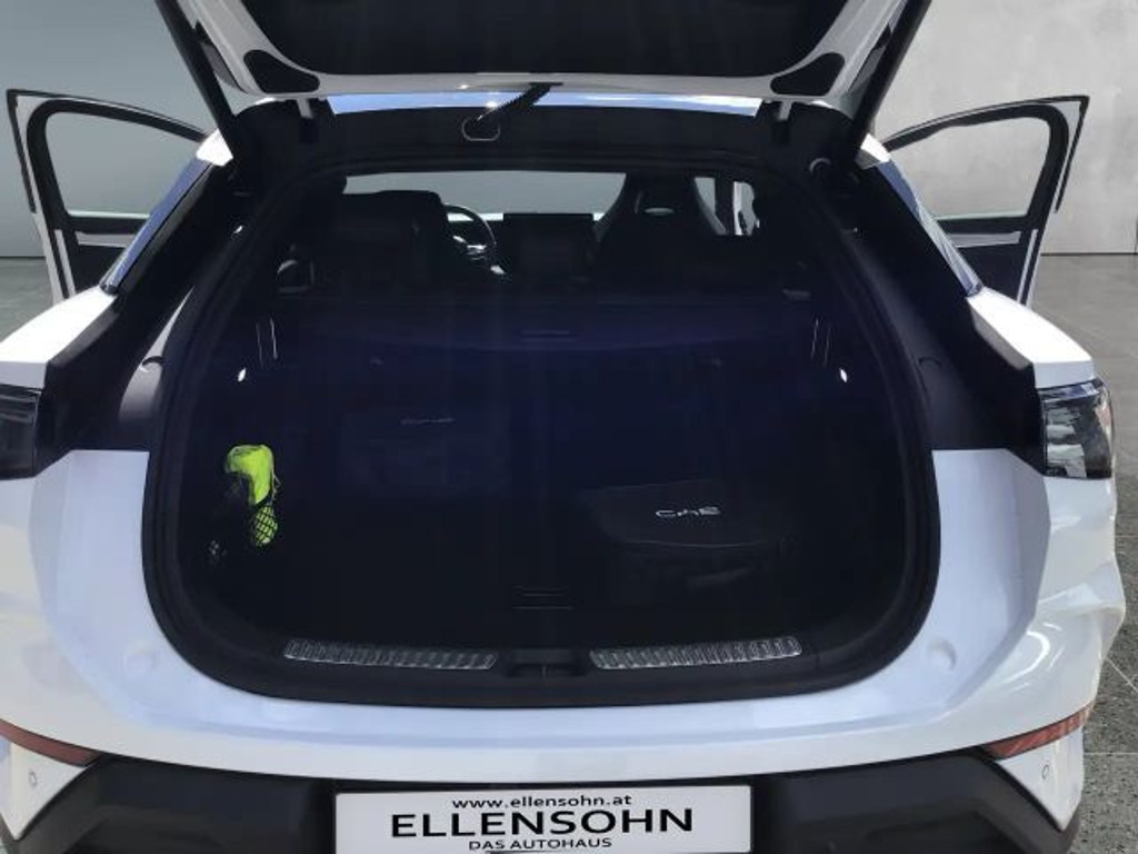 BYD Sealion 7