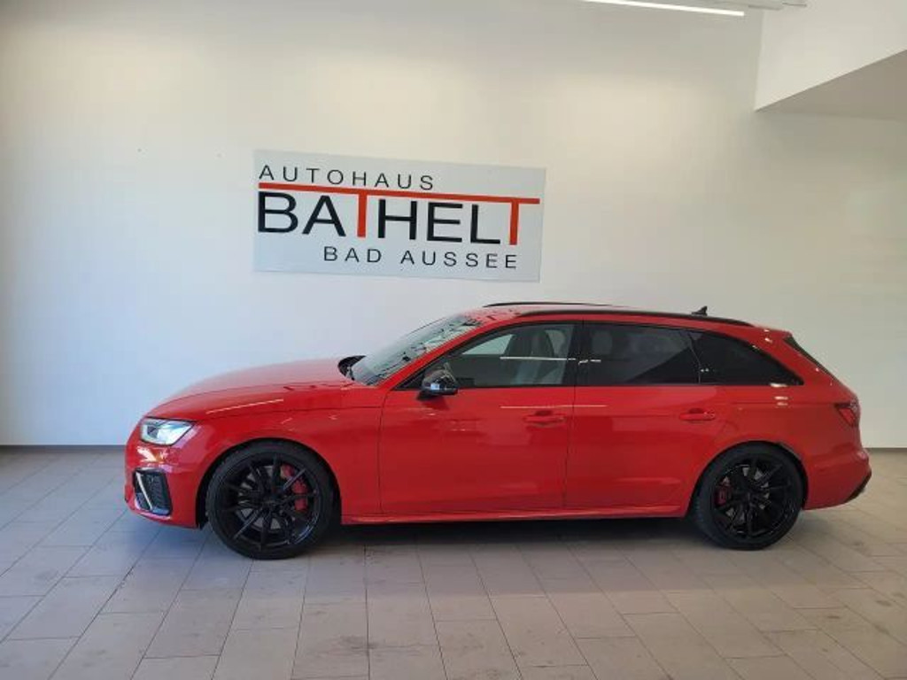 Audi S4