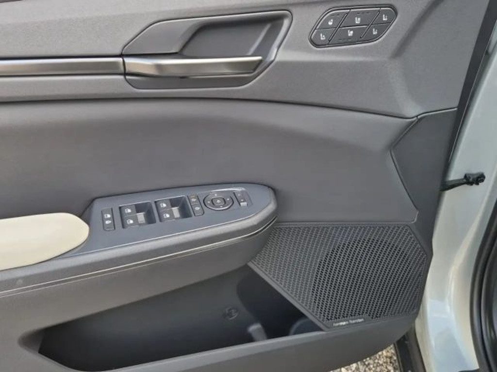 Kia EV5