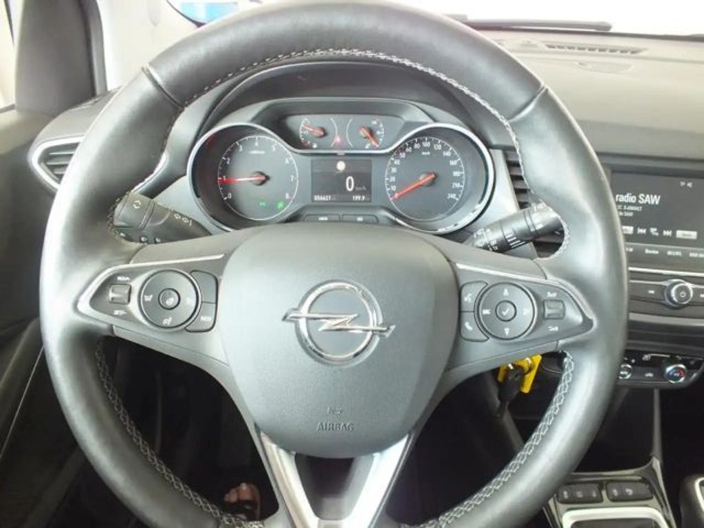 Opel Crossland X