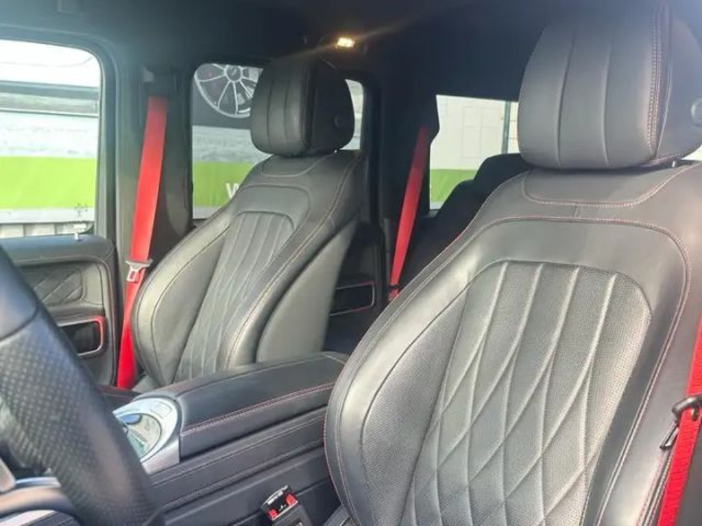 Mercedes-Benz G-Klasse