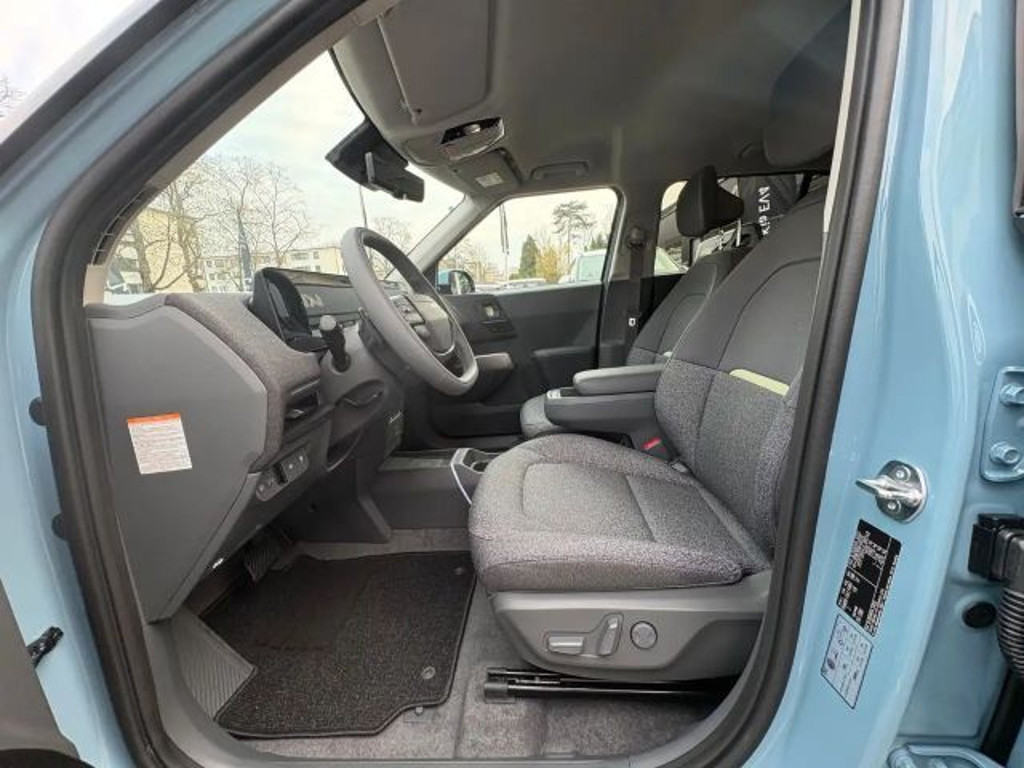 Kia EV2