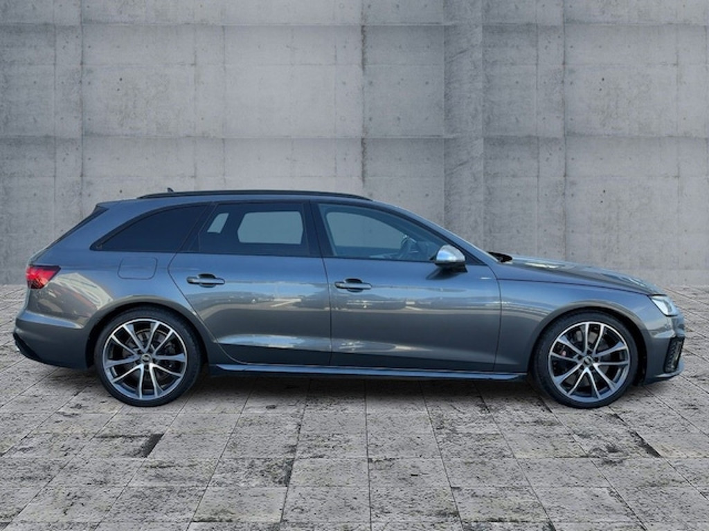 Audi S4