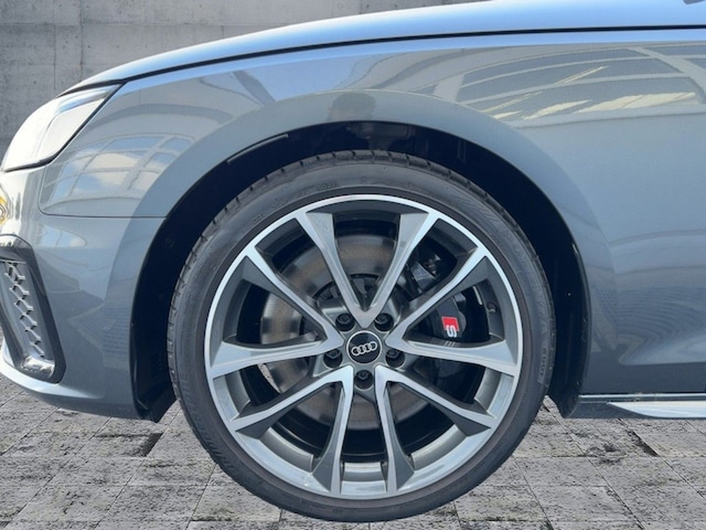 Audi S4