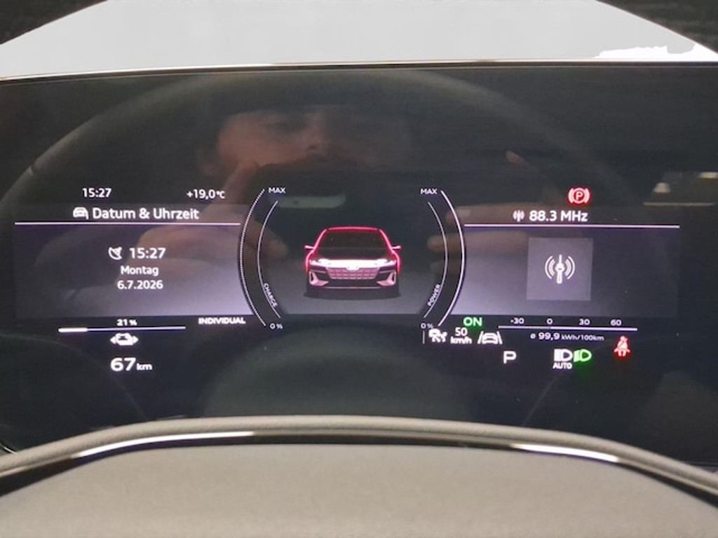 Audi A6 e-tron