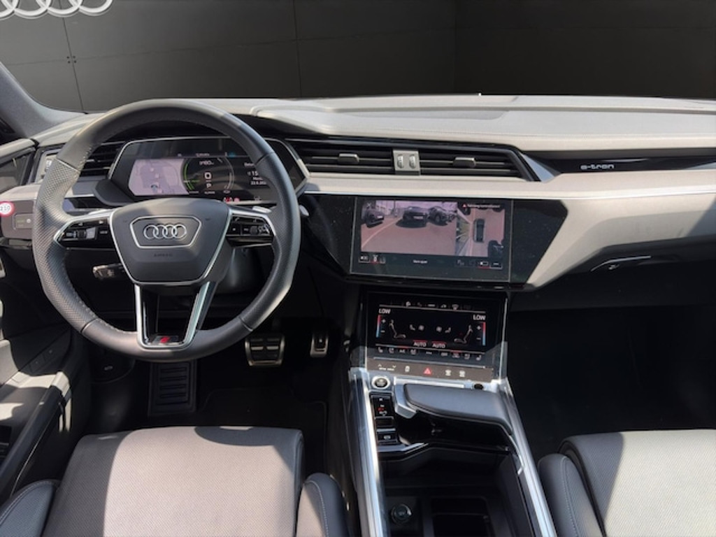 Audi Q8 e-tron