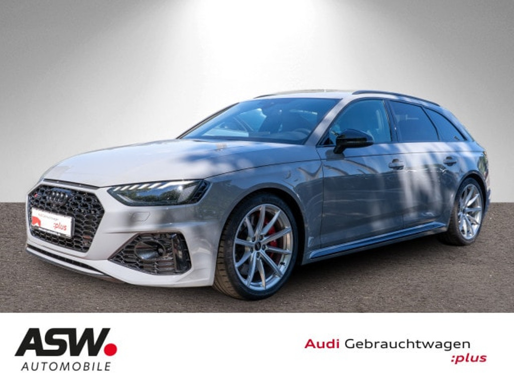 Audi RS4 Avant Quattro