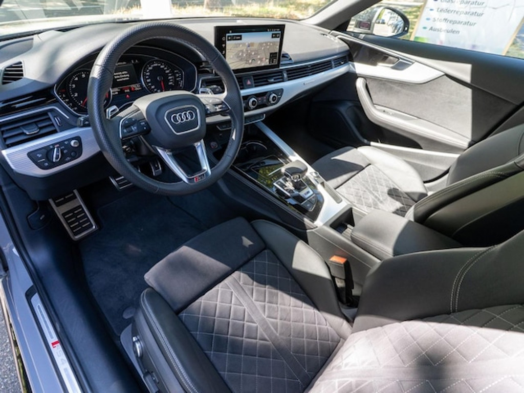 Audi RS4