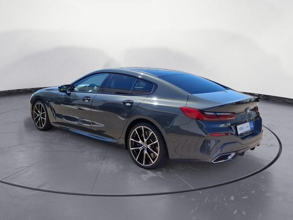 BMW M850