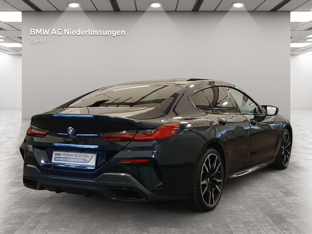 BMW M850