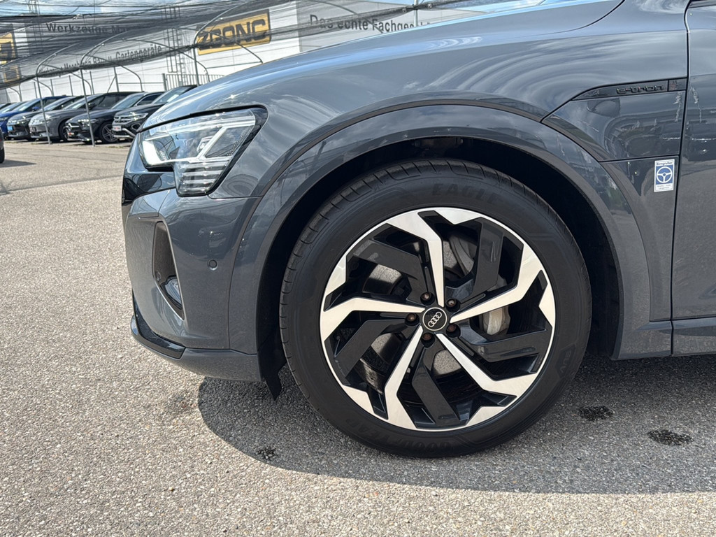 Audi Q8 e-tron