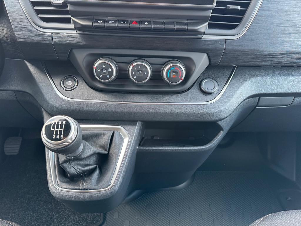 Nissan Primastar
