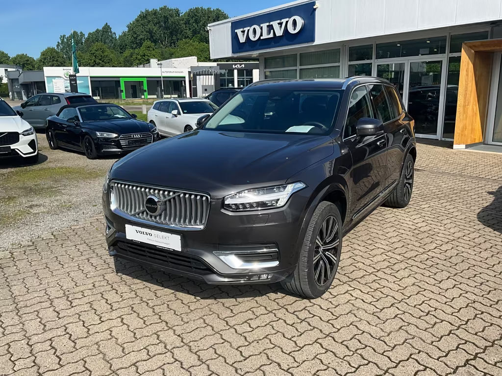 Volvo XC90 AWD Plus Bright