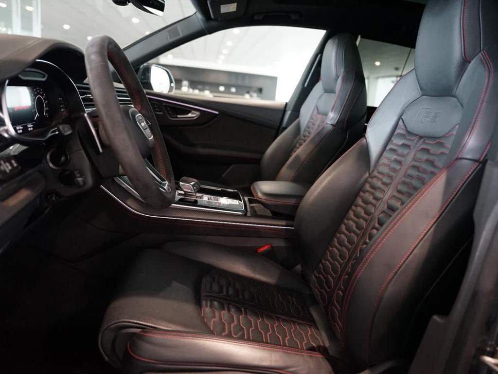 Audi RS Q8