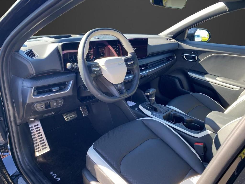 Kia K4