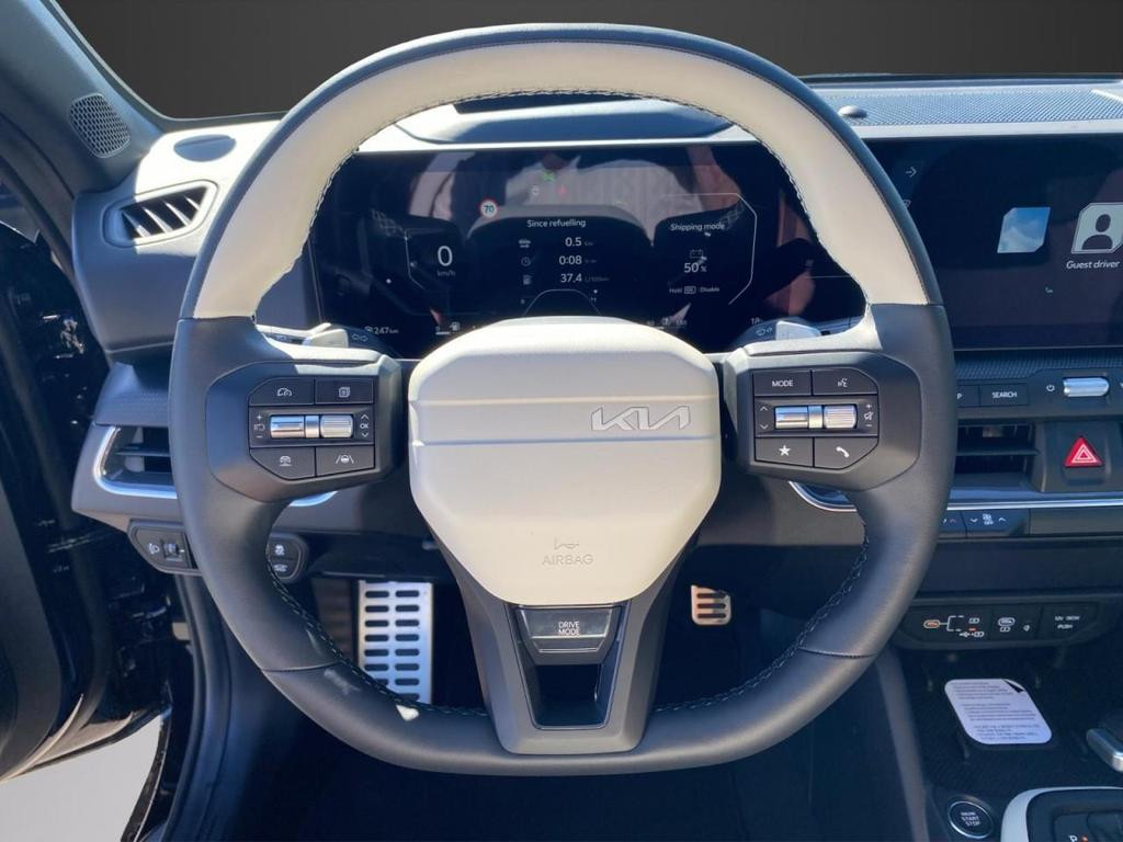 Kia K4