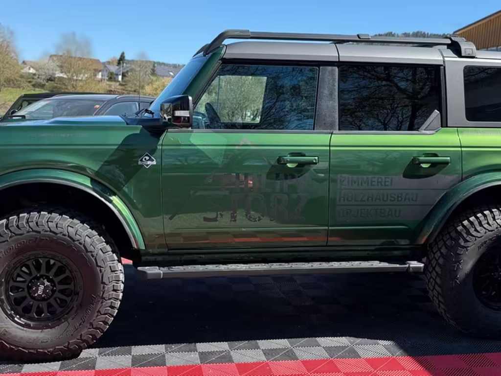 Ford Bronco