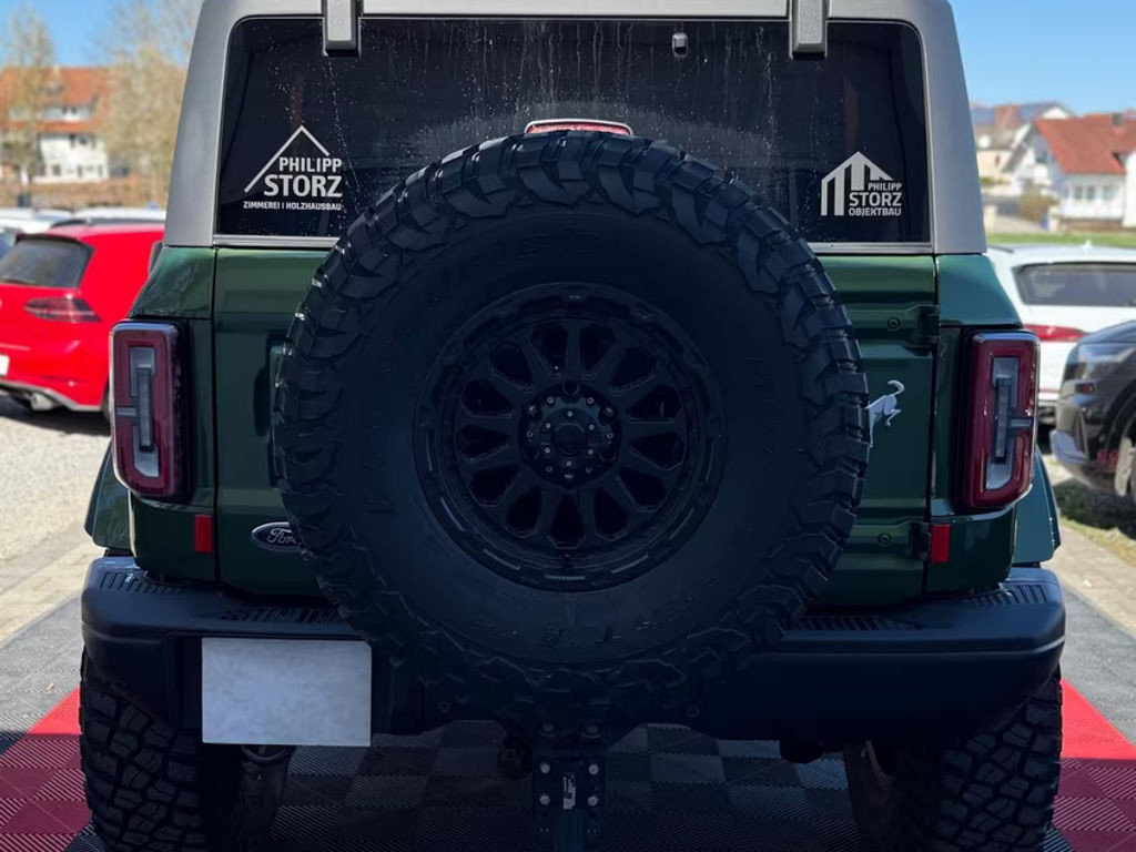 Ford Bronco