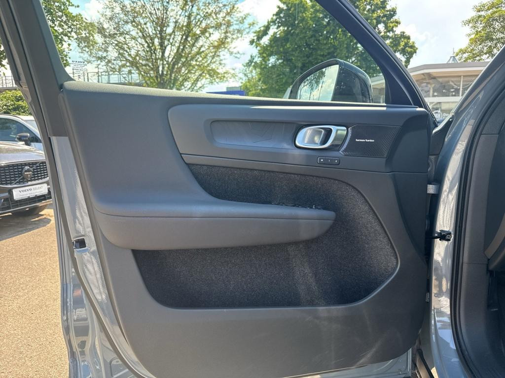 Volvo C40
