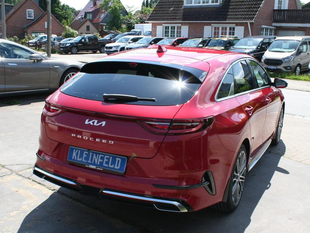 Kia ProCeed