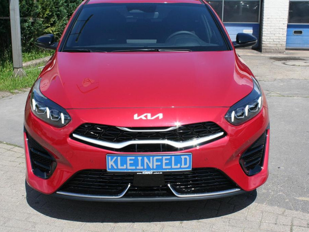 Kia ProCeed