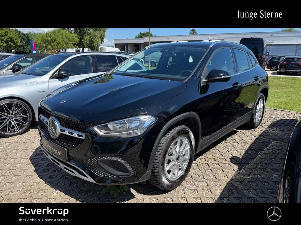 Mercedes-Benz GLA-Klasse GLA 180 SPUR PDC SHZ