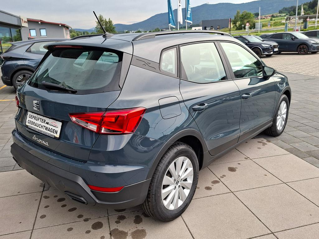 Seat Arona