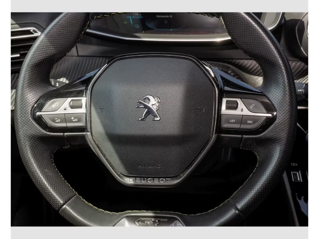 Peugeot e-2008