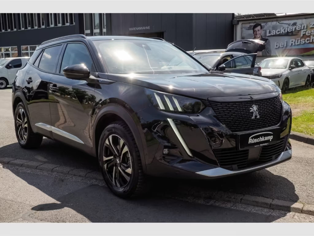 Peugeot e-2008