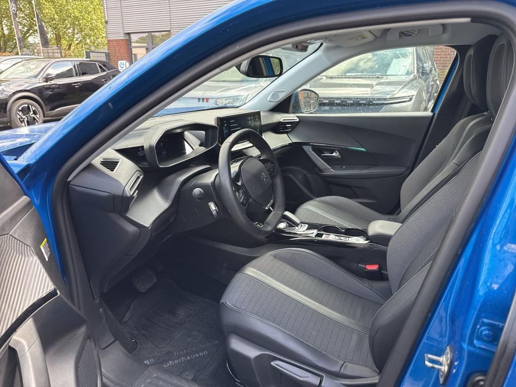 Peugeot e-2008