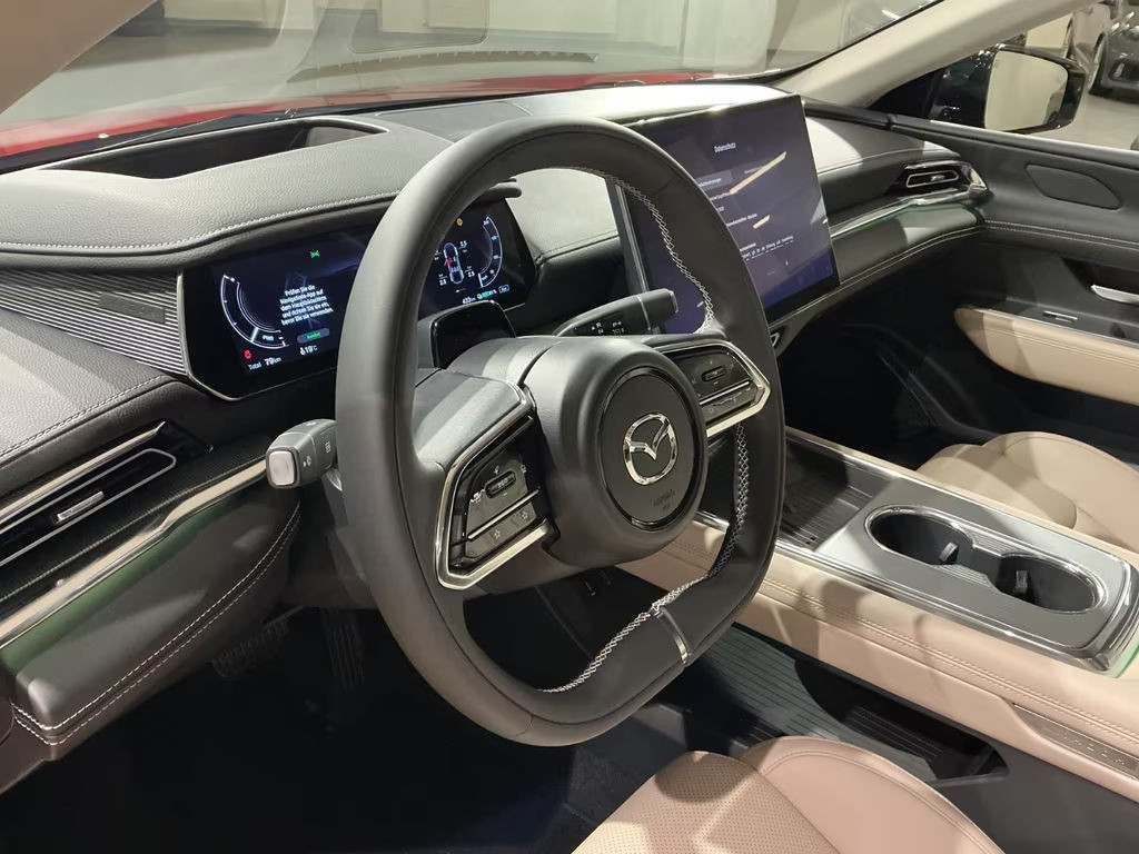 Mazda 6e