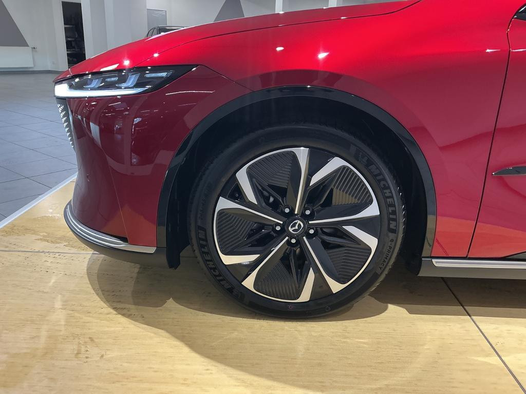 Mazda 6e