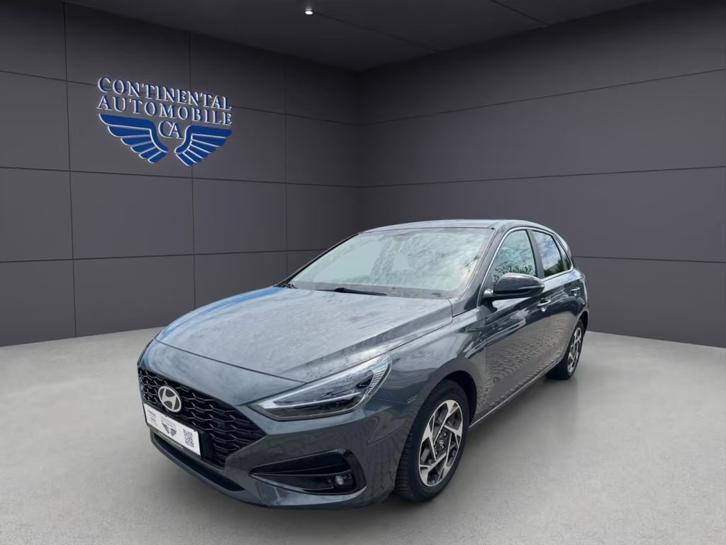 Hyundai i30 KLIMA,NAVI,TEMPOMAT,PDC,RFK,AUTOMATIK,BT