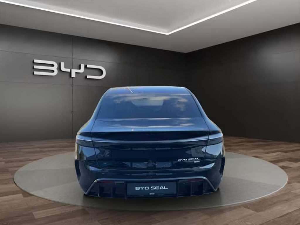 BYD Seal