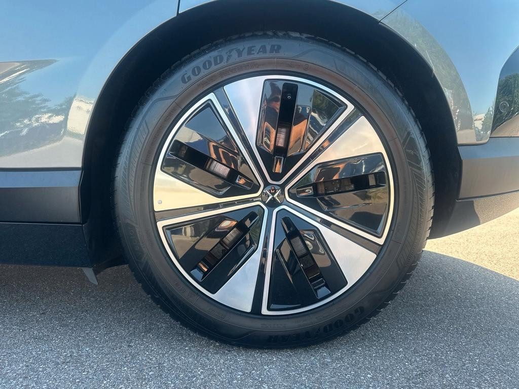Polestar 4