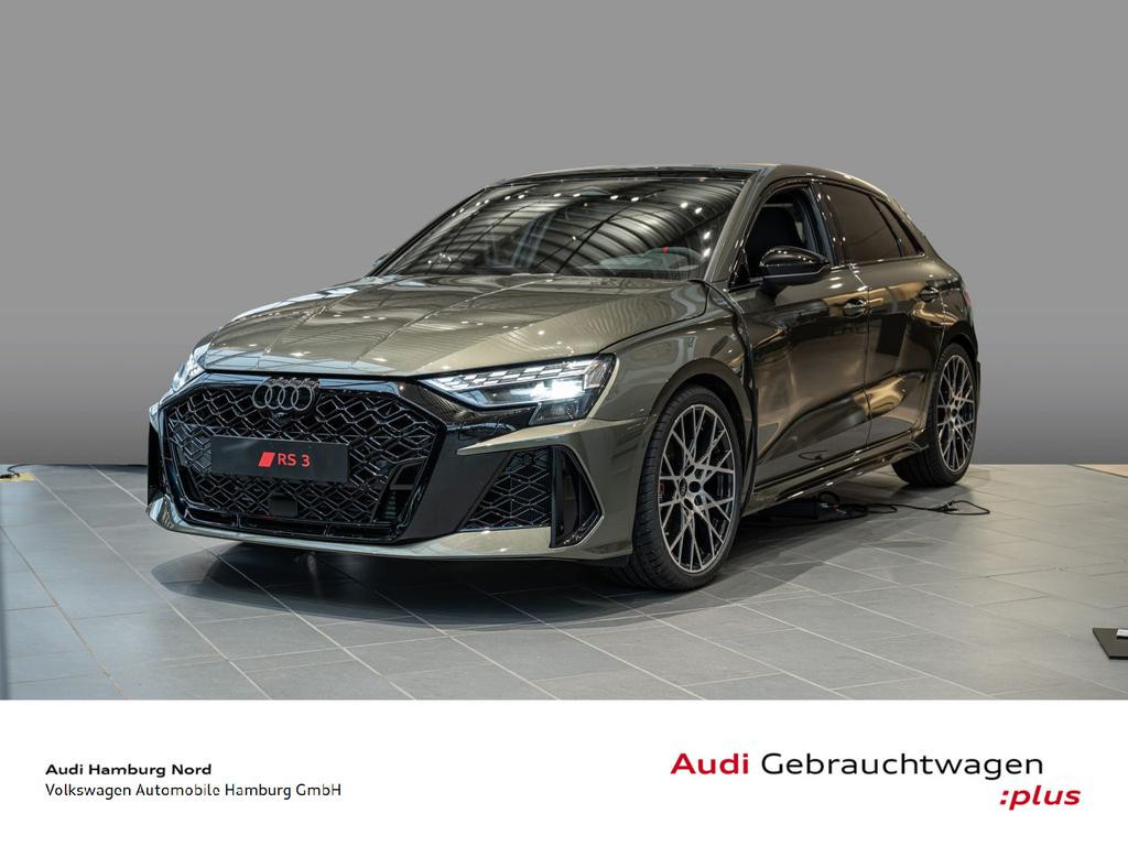 Audi RS3 Sportback Sedan Quattro S-Tronic