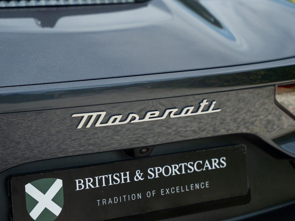 Maserati MC20