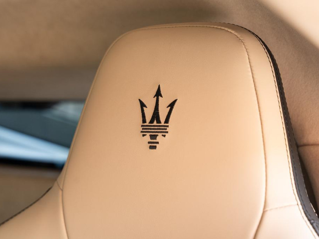 Maserati MC20