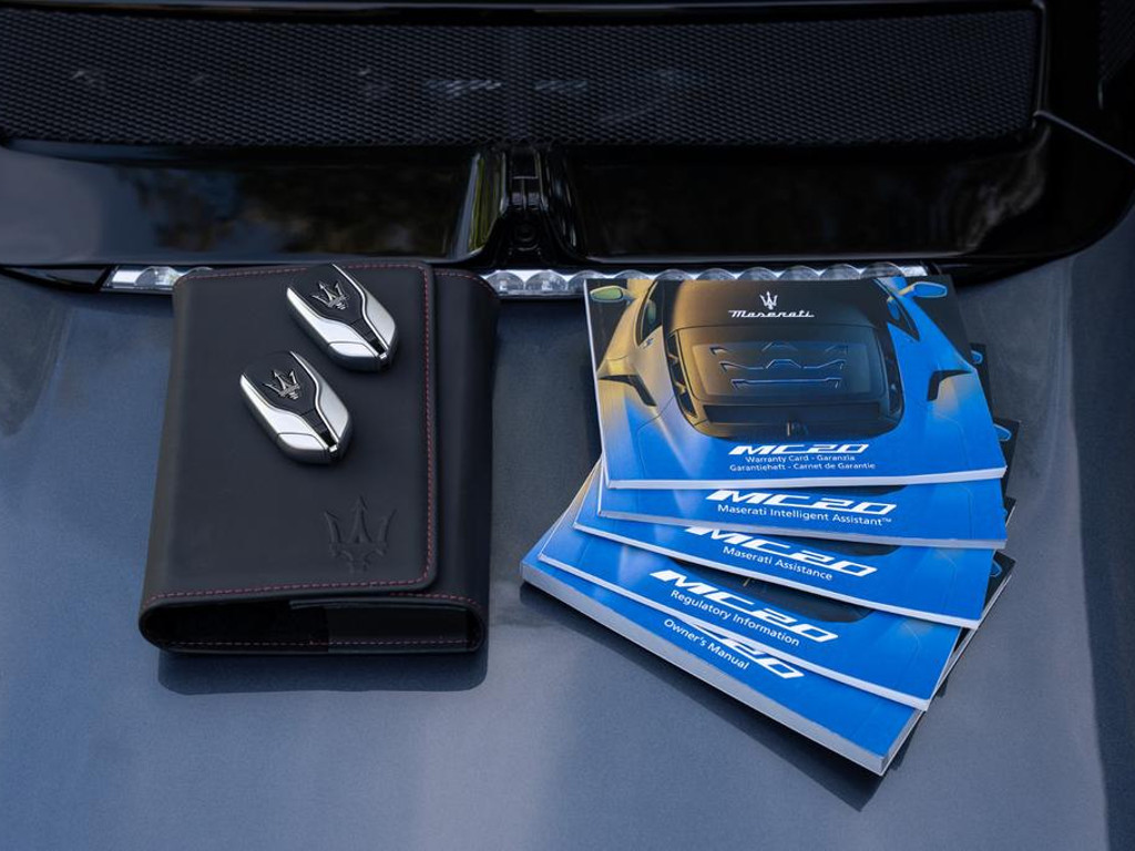 Maserati MC20