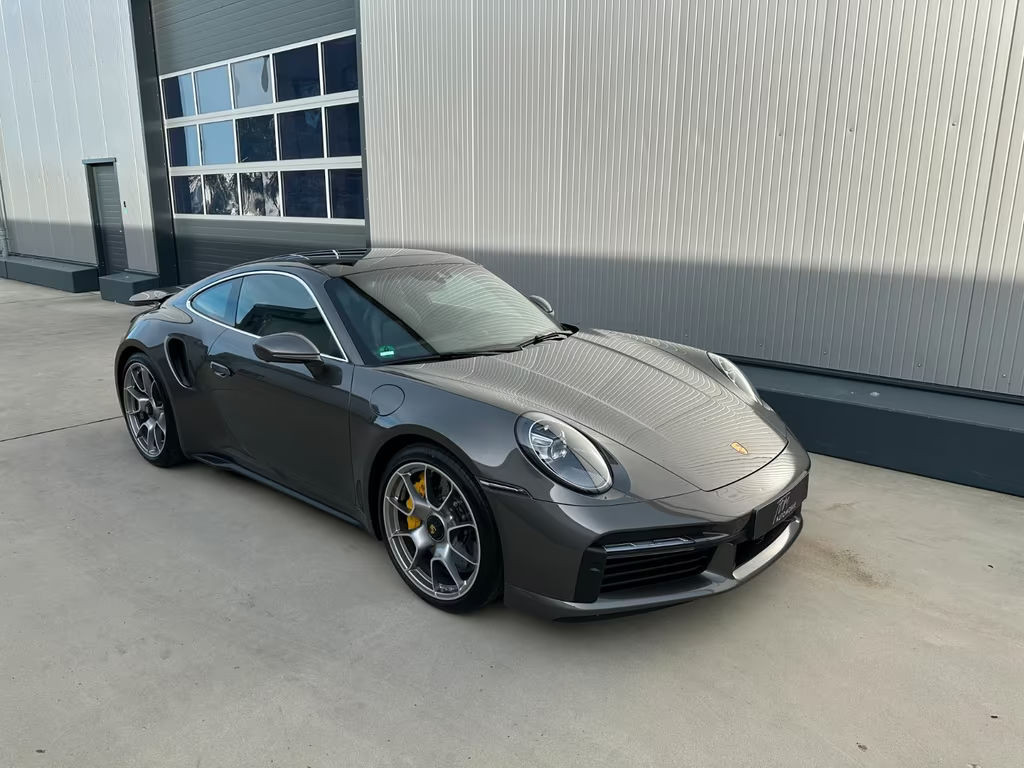 Porsche 911 Turbo 992