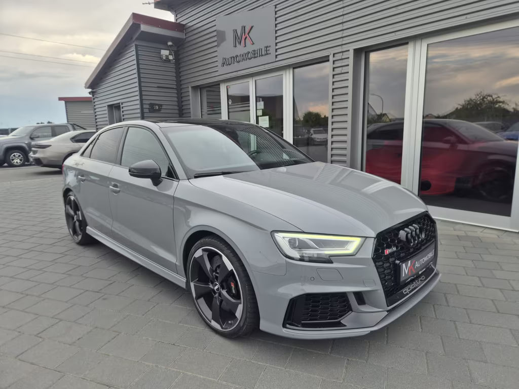 Audi RS3
