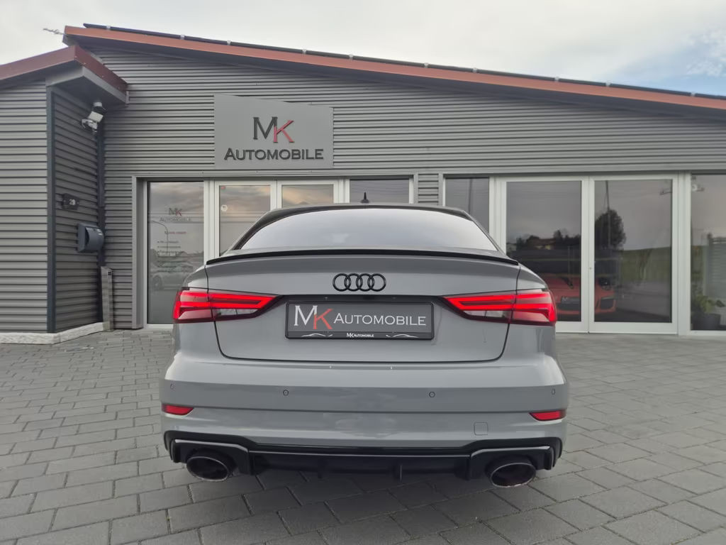 Audi RS3