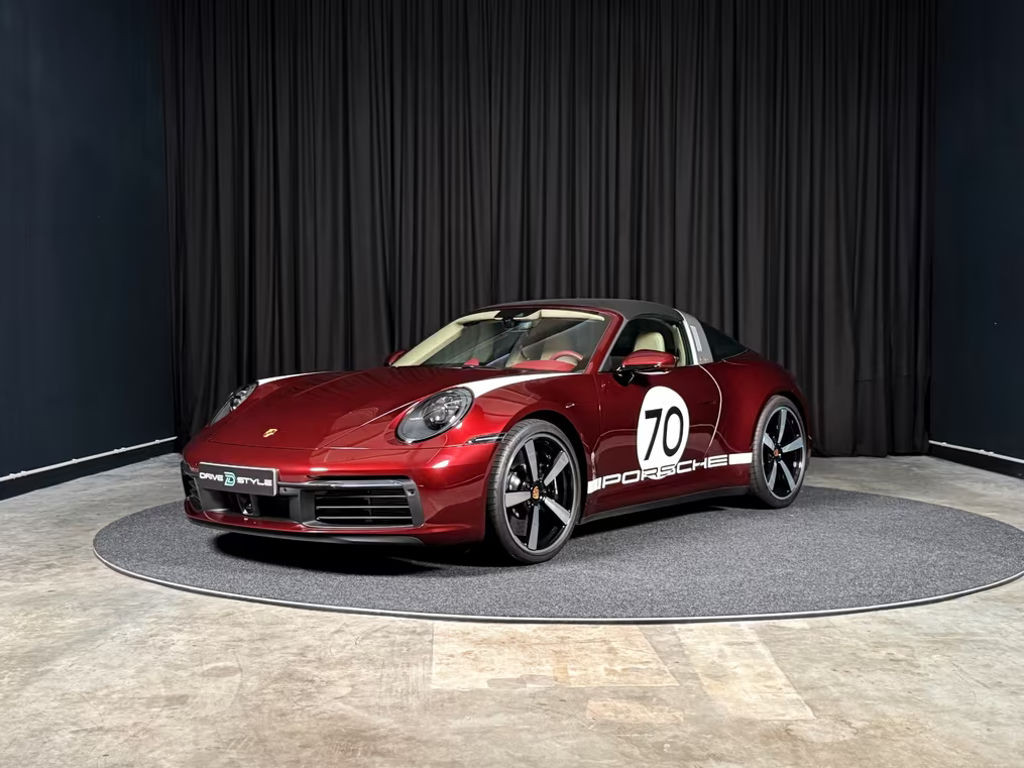Porsche 911 4 992 Cabriolet Targa