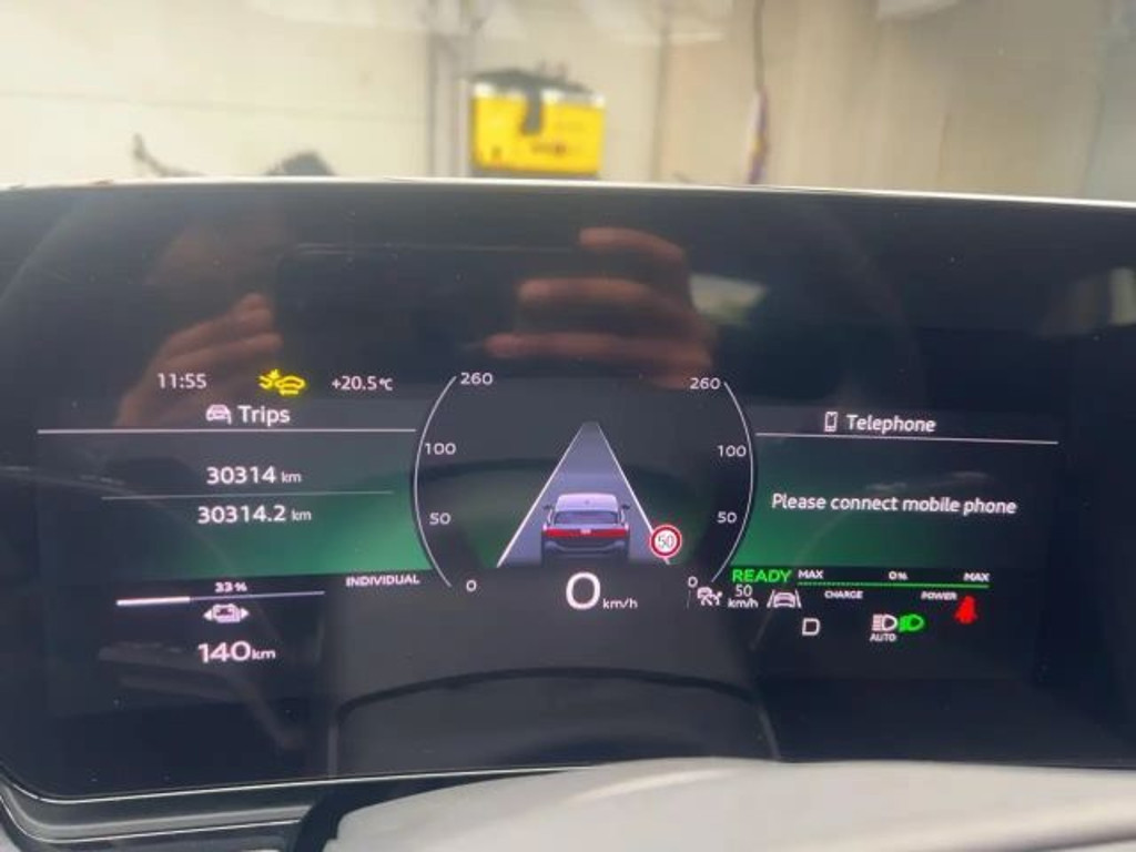 Audi A6 e-tron
