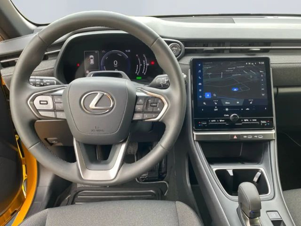 Lexus LBX