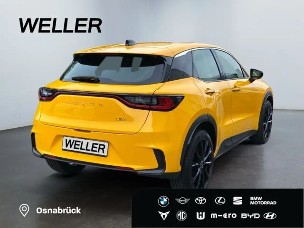 Lexus LBX