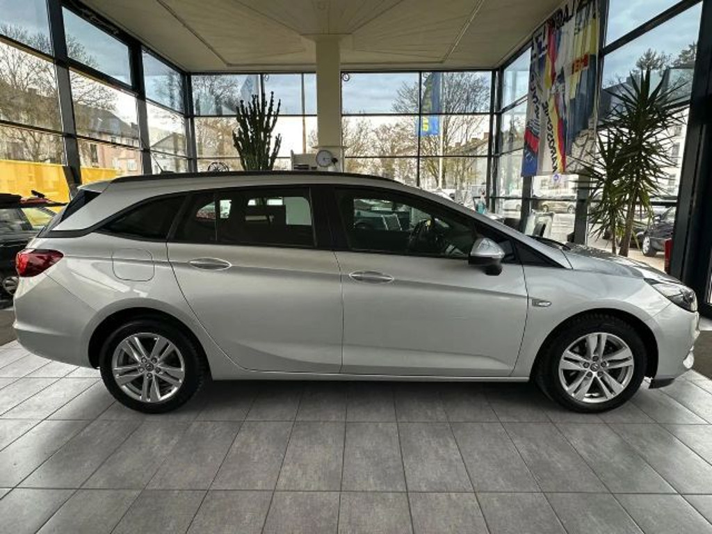 Opel Astra Sports Tourer
