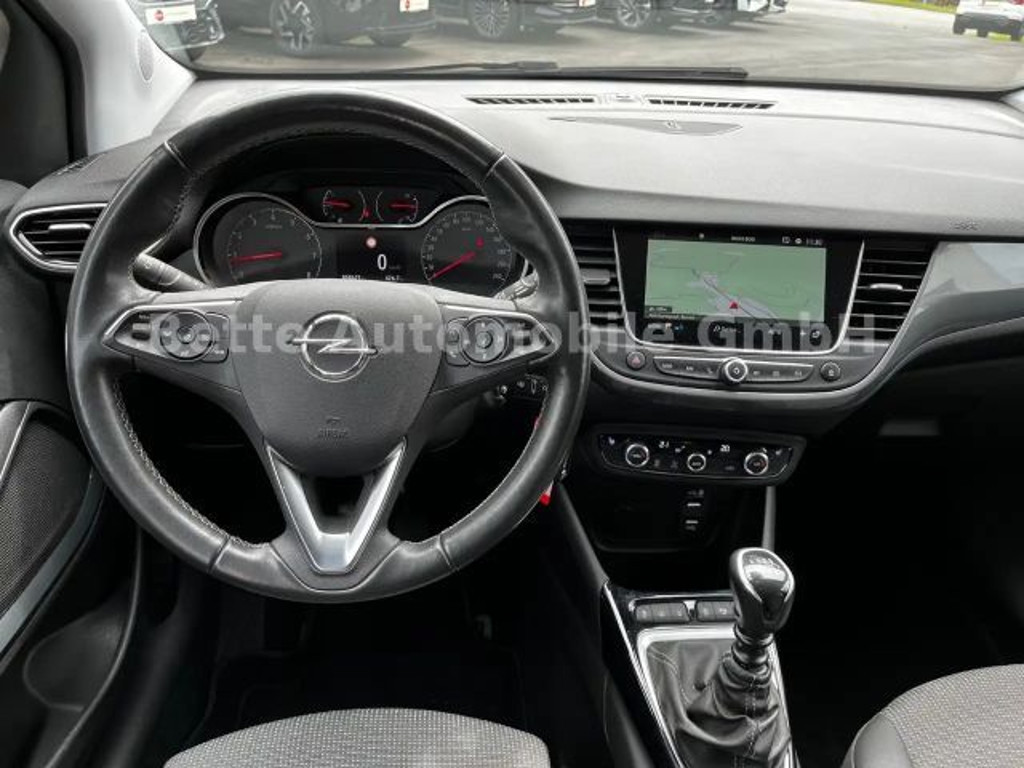 Opel Crossland X