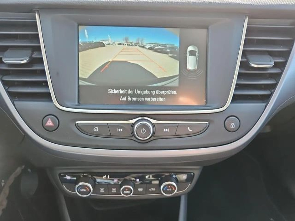 Opel Crossland X