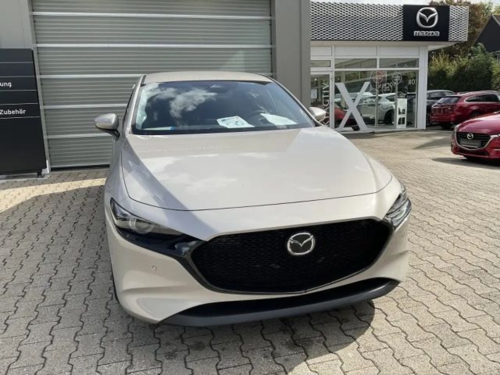 Mazda 3 SkyActiv 2.5L Homura
